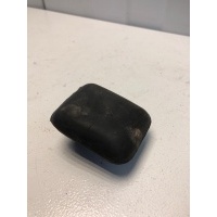 упор обшивки Volkswagen Transporter T4 703885331A