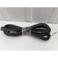 уплотнитель багажника Subaru Forester SF5 62714FC000, 62714FC001
