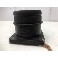 фланец впускного коллектора Volkswagen Transporter T4 028129637P