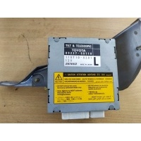 Блок управления пневмоподвеской LEXUS LS430 UCF30 89227-50110