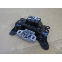 Подушка крепления двигателя Skoda Karoq 2021 5Q0199555BD