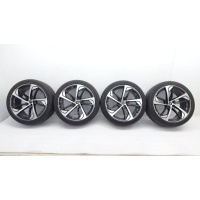 Колеса комплект Audi SQ7 4M 2022 4M0601025CN