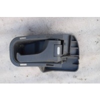 Ручка внутренняя двери правой Mercedes-Benz Vito 1999 A6387660378