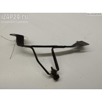 Кронштейн крепления Audi A4 B6 (2001-2004) 2003 8H0805537