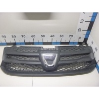 Решетка радиатора Renault Sandero 2014 623103971R