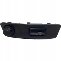 Hyundai i20 i 08 - разъем порт aux usb 96120 - 1j000
