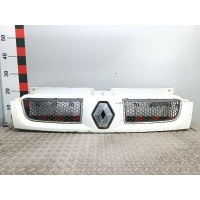 Решетка радиатора Renault Trafic 2004 7700313438