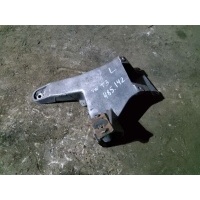 Кронштейн двигателя Volkswagen Transporter T3 restailing 1985 068199207b
