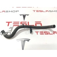Патрубок (трубопровод, шланг) Tesla Model X 2018 1036754-00-H