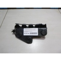 Направляющая заднего бампера правая VAG A3 [8PA] Sportback (2004 - 2013) 8P3807394A
