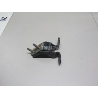 Петля двери задней левой нижняя Honda Accord VII (2003 - 2008) 67960S5DA01ZZ