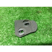 ограничитель крышки багажника VW Touareg 2002-2010 7L6827679B