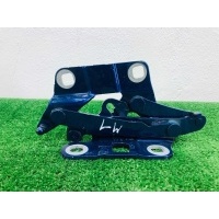 Петля капота правая Mercedes GLS (X166) 2015 - 2019 2018 A1668800028, 1668800028