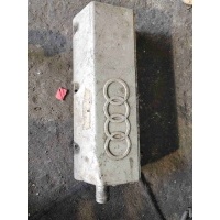 Крышка клапанная ДВС Audi 80 B4 1992 078103475B