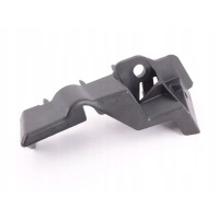 Крепление каретка бампера audi a4 b8 8k0807284d