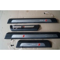 Накладка порога s - line светодиодный audi q7 4m 4m0947405