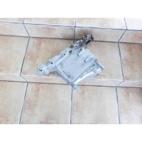 Audi q3 83a коллектор впускной 04l129766bl