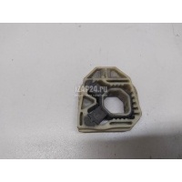 Кронштейн радиатора VAG Caddy III (2004 - 2015) 1K0121367P