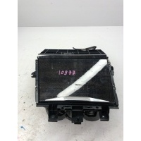 Bmw 3 g20 бардачёк туннель зарядное устройство 6806796