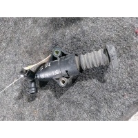 Цилиндр сцепления рабочий 1.4 - 1.6i. 5МКПП. Volkswagen Bora 2002 1J0721261F