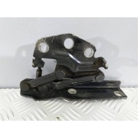 Петля капота правая Volkswagen Passat B6 2006 3C0823302D