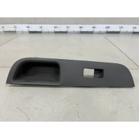 Накладка обшивки двери Nissan Nissan Tiida (C11) 2007-2014 82960EL10A