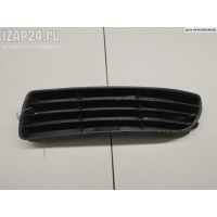 Решетка (заглушка) в бампер Перед. L Audi A4 B5 (1994-2001) 1995 8D0807345B