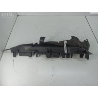 Диффузор (кожух) вентилятора радиатора Audi A8 D2 (1994-2002) 2000 4D0121284B