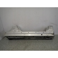 Corolla verso ii 04 - 08 порог правая