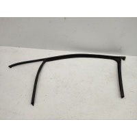 уплотнитель стекла Volkswagen Touareg 2 2010-2017 7P0837431H5AP
