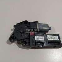 Моторчик стеклоподъемника Renault Megane III (2009 - 2016) 807309629R