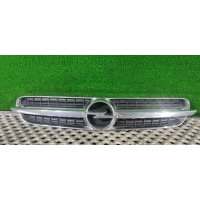 Решетка радиатора Opel Vectra C 2002 13103966