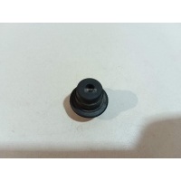 Отбойник капота Renault Sandero 2014 628401495R