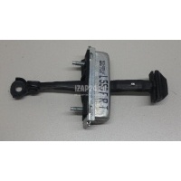 Ограничитель двери Land Rover Discovery Sport 2014 LR061290