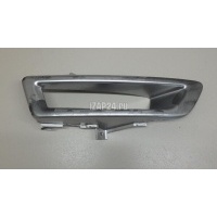 Рамка противотуманной фары правой Land Rover Discovery Sport 2014 LR066139