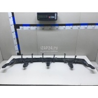 Усилитель переднего бампера VAG Macan 2013 95B8058421E0