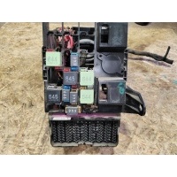 блок предохранителей Volkswagen Amarok 2014 2H0937503B,000941828