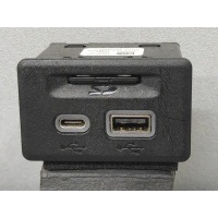 Разъем AUX / USB GMC Acadia 2 рест. 2021 13529869