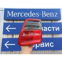 Фонарь задний правый Mercedes E W210 2001 A2108207664