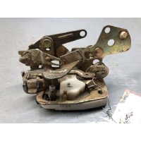 Замок двери задней левой Kia Sportage 1 1997 0K01973310D