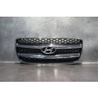 Решетка радиатора передняя передний hyundai санта fe ii хромированная e86561 - 2b010