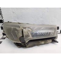 Фара передняя правая Toyota Hilux 8 Restail LED