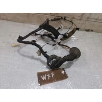 Проводка двери Subaru Tribeca WXF 2007 81821XA05B