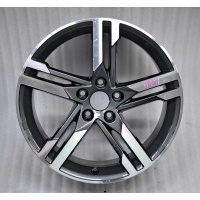 Спорт s4 8w 8x18 et40 5x112 8w0601025m