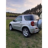 Toyota rav4 2004 2 , 0 бензин газ