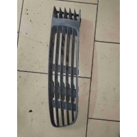 Заглушка (решетка) в бампер Volkswagen Passat B5 1999 3B0853678B