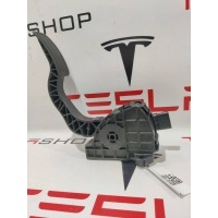 Педаль Tesla Model 3 2019 1011298