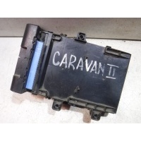 Блок предохранителей Dodge Caravan II (1990—1995) 04707994AE