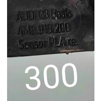 Кронштейн Audi Q8 I (2018—2023) 2020 4M8919200
