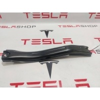 Направляющая шторки багажника (салазки) Tesla Model 3 2019 1098705-00-C
